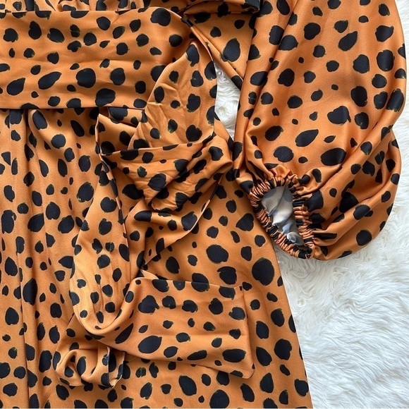 Rhode Jumpsuit Blake Long Sleeve Wide Leg Satin Leopard Cheetah Print L NWT New - Picture 8 of 15